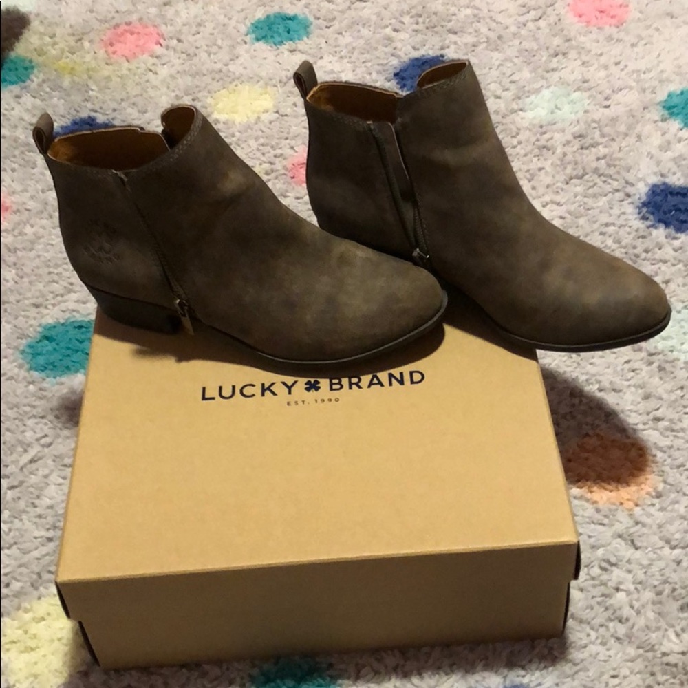Lucky Brand Boots Girls size 4m